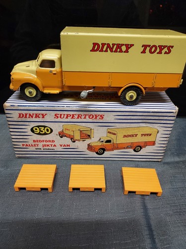 Dinky toys 930 - 930, bedford