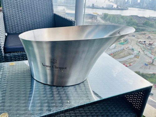 Veuve clicquot ice bucket - clicquot,