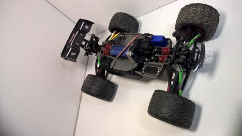 Traxxas mini revo brushless - mini,