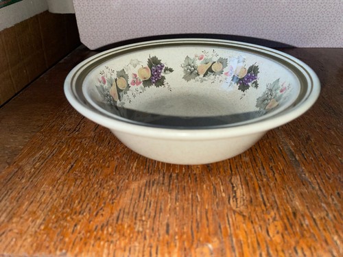 Royal doulton harvest garland - royal,