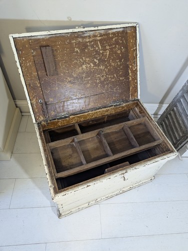 Large rustic antique - antique, painted