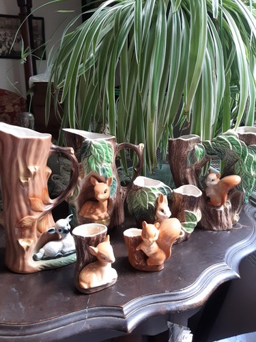 Hornsea fauna royal pottery - hornsea,