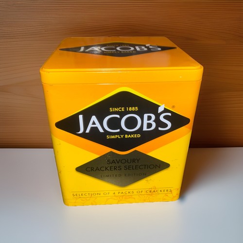 Jacob biscuit tin - , 7’x