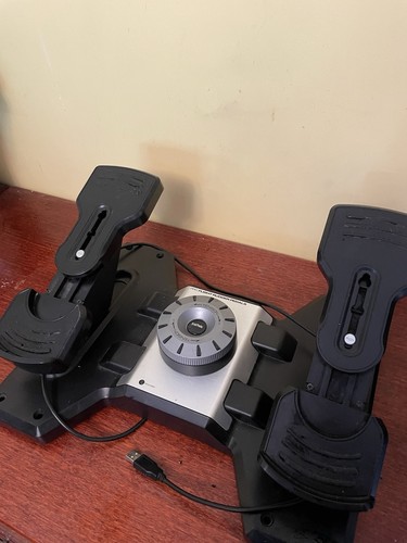 Logitech saitek pro - logitech,
