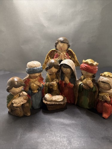 Praying nativity scene - scene, (with