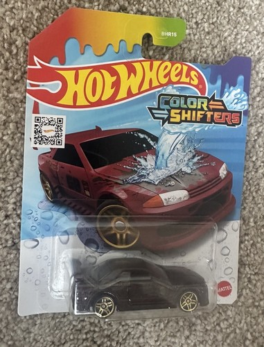 Hot wheels nissan - skyline, gt-r