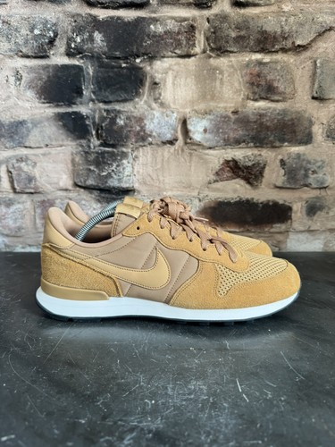 Rare 2017 nike - v,