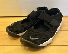 Nike Women's Air Rift BR