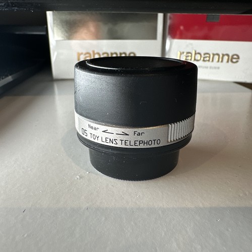 Pentax toy lens - , q