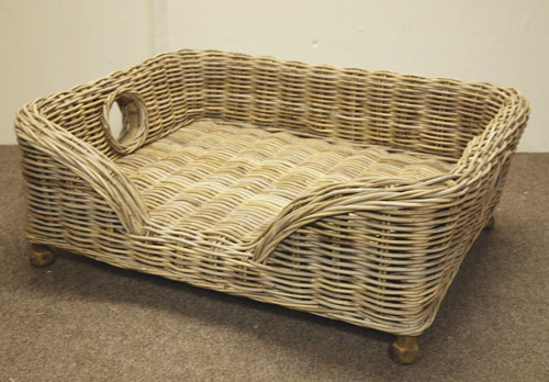 Extra large wicker - , bed