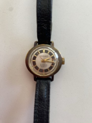 Ladies vintage swiss 1970s - swiss,