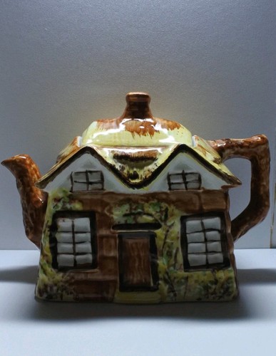 Vintage cottage ware - vintage,