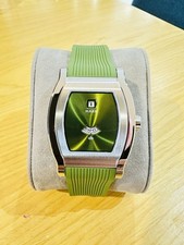 GRAND TONNEAU JUMP HOUR -