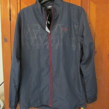 Umbro men`s lightweight zip through jacket size large new with tags