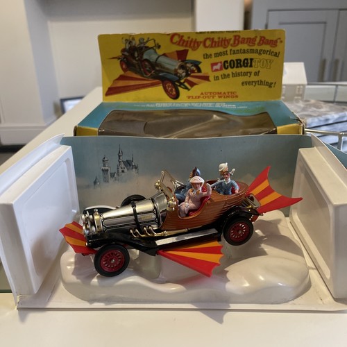 Vintage corgi 266 chitty - 266,