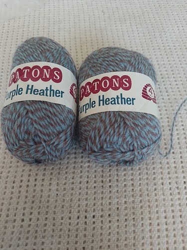 Patons ply wool shade 6038 - patons,