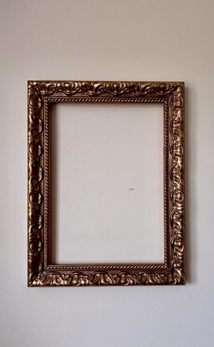 Gold picture frame gilt - frame,