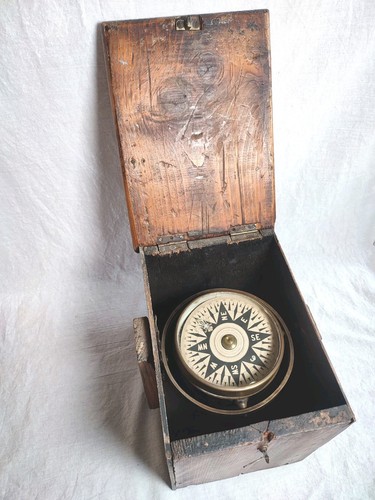 Compass ww2 ships wooden - ww2,