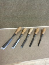 Lie Nielsen Chisels X5. Bevel