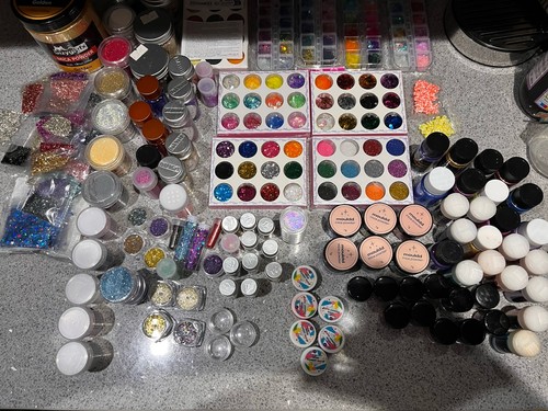 Job lot mica powders - of,