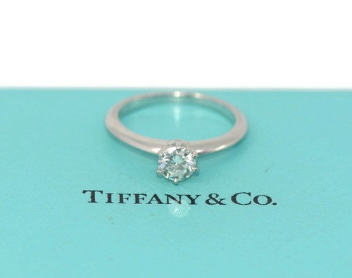 Tiffany 47 h vs2 round - co, h.vs2