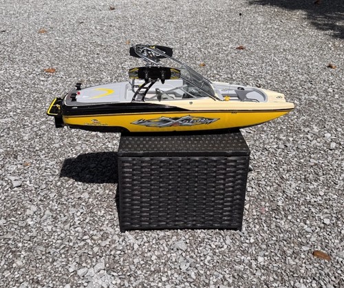 New bright mastercraft - new, ski