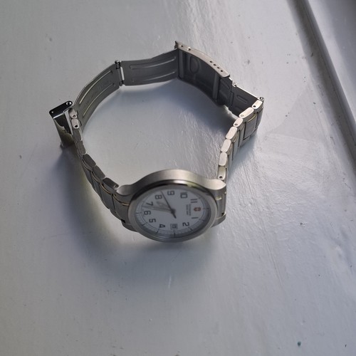 Victorinox swiss army - victorinox,