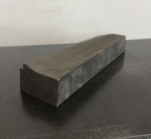 Lot 2 tool steel - d-2,