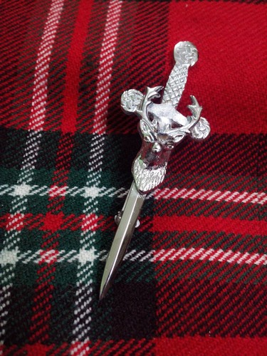 New stag head sword kilt - stag,