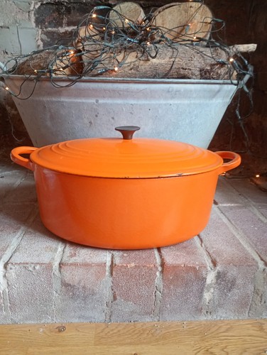 Vintage creuset oval - vintage, le