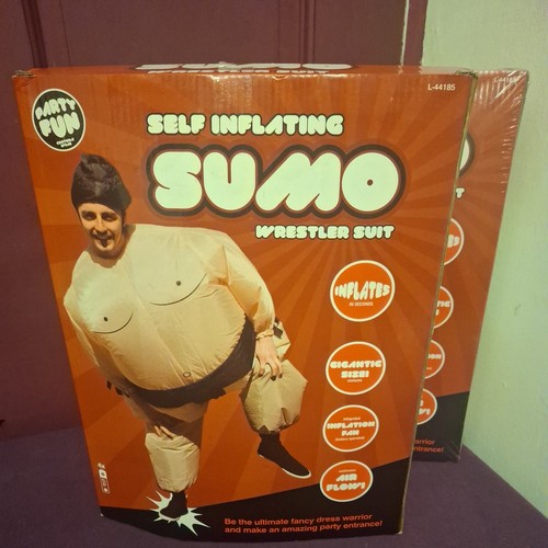 Self inflating sumo - sumo, wrestler
