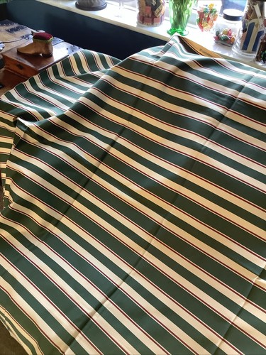 Vintage 1983 laura ashley - laura,