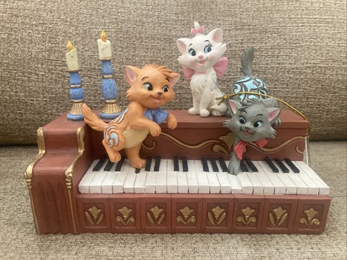Disney traditions aristocats - traditions,