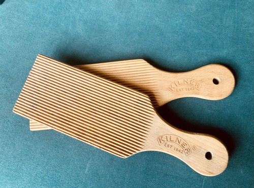 Two vintage wooden - wooden, pat
