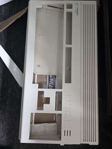 Amiga 1200 shell case - shell,