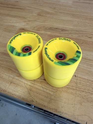 Orangatang durian 75mm 45mm - orangatang,