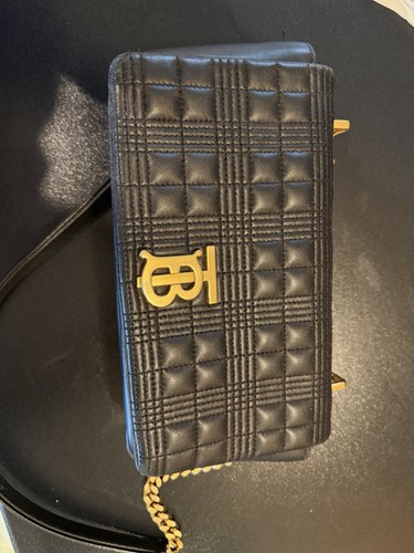 Bnwt burberry lola - lola, black
