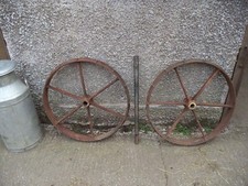 Shepherds hut cast iron wheels - cast,