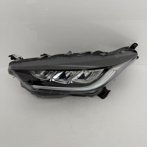 Toyota yaris passenger - yaris, side