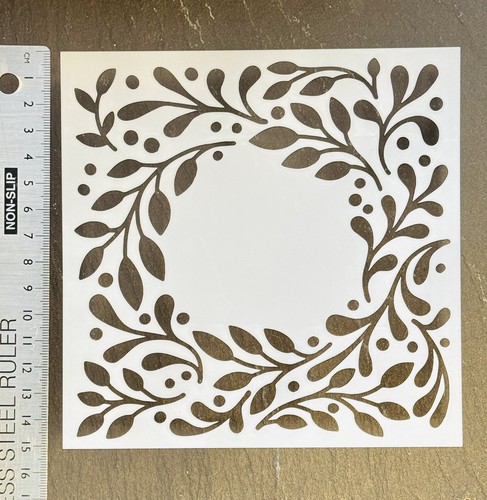 Stencil christmas wreath - christmas,