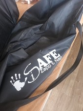 I safe Zapp And Nap Travel Cot