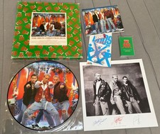 The Bros Christmas Box - Push