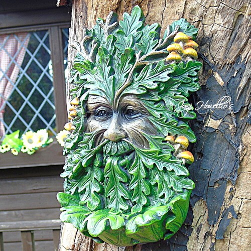 Elderwood green man tree - green,