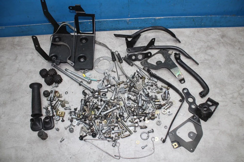 Bmw 1100 screw holder - screw,