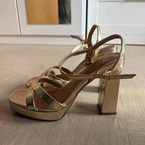 River island gold platform - river,