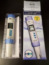 HM digital COM-100 EC/TDS/TEMP water meter