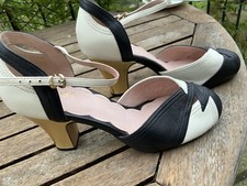 MISS L FIRE BLACK WHITE GOLD LEATHER VINTAGE DECO 30’s 40’s HEELS DESIGNER 40 7