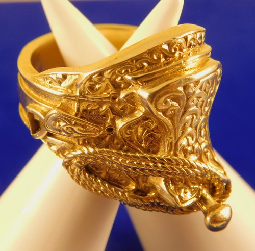 Reduced mens large - large, gold