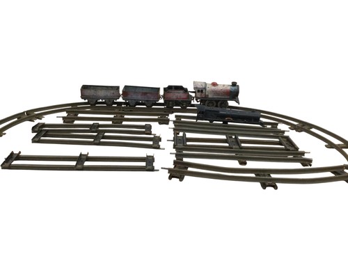 Vintage model train set - train,