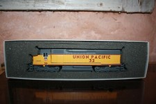Bachmann UNION PACIFIC 32 HO Motor Locomotive Rare